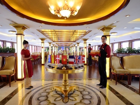 Tour Du Thuyền Golden Cruise Hạ Long – 2 Ngày 1 Đêm