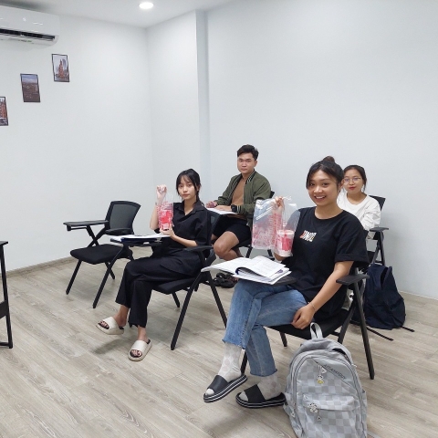 IELTS từ 0 lên 6.5 Học phí, thời gian, lộ trình chi tiết nhất