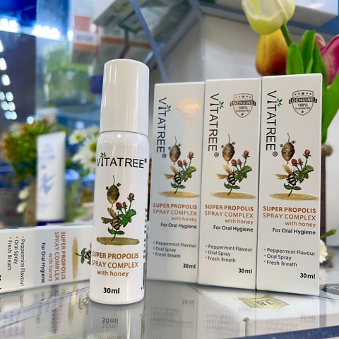 TPCN - Xịt Họng Keo Ong Vitatree 30ml - Úc Làm dịu cơn ho, đau họng và cảm lạnh