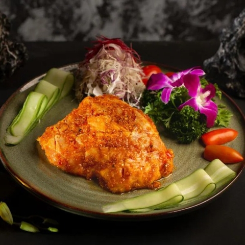 Cằm Heo Nướng Kiểu Thái