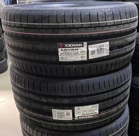 285/35R22 YOKOHAMA Nhật ADVAN Sport V105