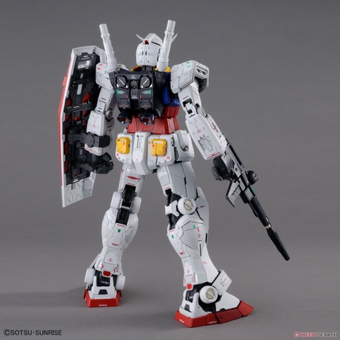 Mô hình lắp ráp PG Unleashed RX-78-2 Gundam Bandai 4573102607652