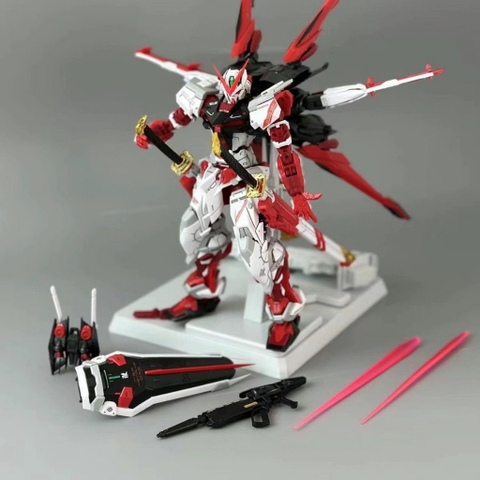 Mô Hình Lắp Ráp Gundam MG 8812A Astray Red Frame Kai ver.MB Daban