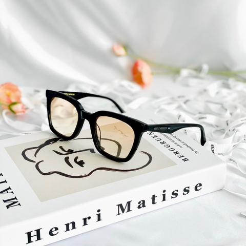 Kính Mát Gentle Monster Momati OR Màu Ombre Cam