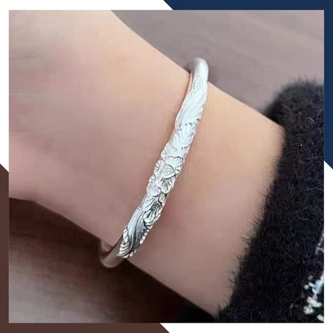 Kiềng tay bạc nữ, Vòng tay bạc nữ dạng kiềng khắc họa tiết hoa sen mã 50TL5C5