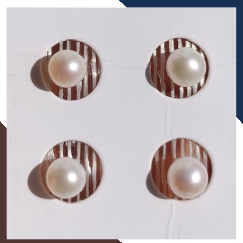 Viên ngọc trai thật nuôi nước ngọt 7.5mm - 8mm chưa khoan lỗ tròn xoe màu trắng, độ bóng 5A, không vết sinh trưởng.