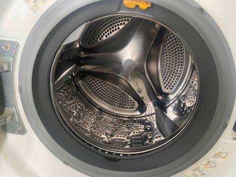 Cách vệ sinh máy giặt cửa trước hiệu quả