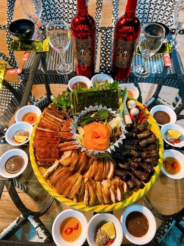 Mẹt Heo Tộc