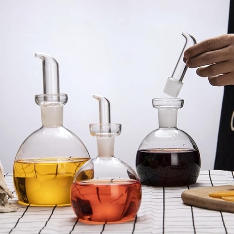 Chai thủy tinh Luigi Bormioli Aromatic Oil Round Bottle l 250ml