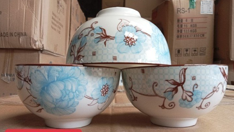 CHÉN SỨ HOA VĂN 4D