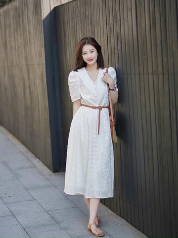 Váy trắng kèm belt-TN3.0907