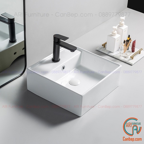 Lavabo Treo/ Đặt Bàn L4141 Trắng