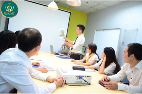 KHÓA HỌC VỀ CÁCH ĐỂ KHÁCH HÀNG Ở LẠI VỚI MÌNH