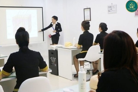 Khóa học chăm sóc da cơ bản – Nền tảng vàng cho người mới vào nghề