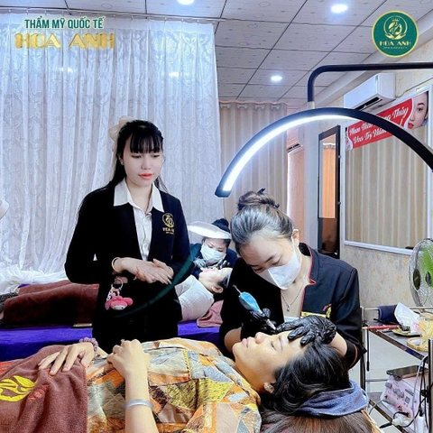 Khóa Học Phun Xăm Thẩm Mỹ Chuyên Nghiệp – Cơ Hội Bứt Phá Nghề Làm Đẹp
