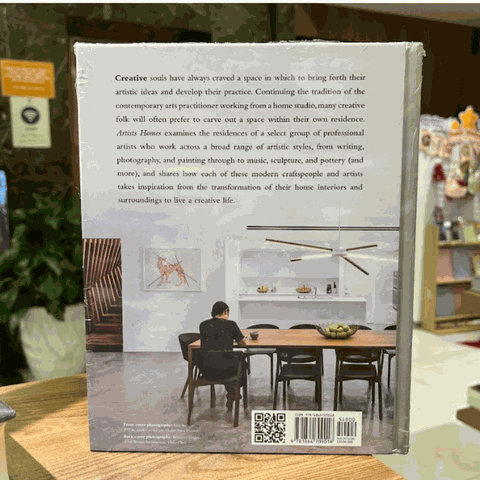 Artists homes : Designing spaces for living a creative life