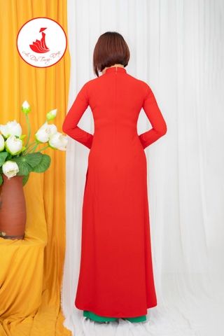 Áo dài màu đỏ thêu vi tính cổ 2,5cm vải lụa Hồng Ngọc