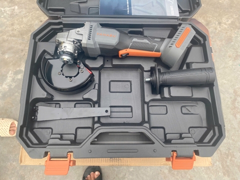 THÂN MÁY MÀI PIN 21V CÔNG TẮC BÓP MODEL GPM-100M