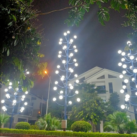 Cột Đèn LED Cây Thông 21 Quả Cầu x7W Trang Trí Cảnh Quan cao từ 5m ZALAA