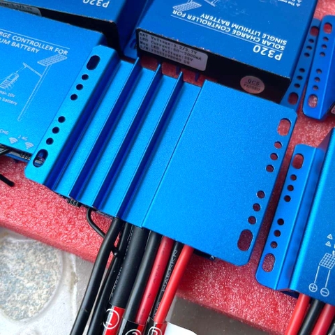 Bộ Điều Khiển Controller P302 - Sử dụng Sạc Xả Đèn Năng Lượng Mặt Trời 40W