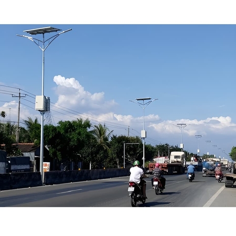 Đèn Năng Lượng Mặt Trời Chiếu Sáng đường Quốc lộ qua Tỉnh - Huyện - Xã