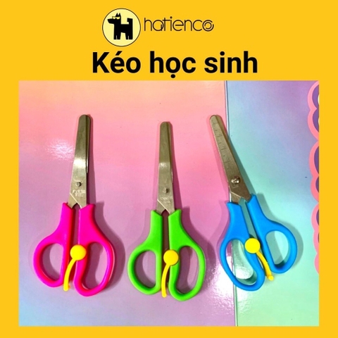 Kéo học sinh và giấy thủ công