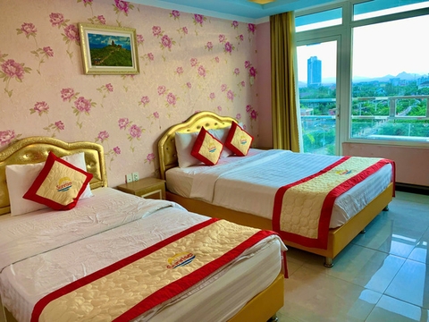 Triple Room ( View Thành Phố )