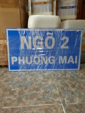 Biển chỉ dẫ giao thông 450x300mm - Lắp cột