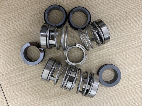 Tìm hiểu thêm ưu điểm của máy bơm thực phẩm