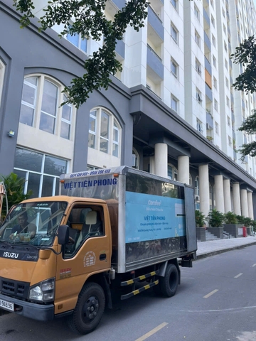 Việt Tiên Phong – Chuyên cung cấp, giao hàng và thi công máy lạnh chuyên nghiệp tại miền Nam