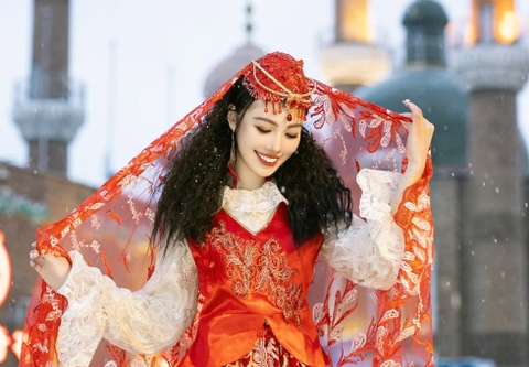 Người Duy Ngô Nhĩ ở Tân Cương (Trung Quốc)