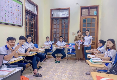 [ HÙNG BIỆN TIẾNG NHẬT HIKARI ]