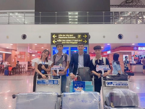 HIKARI - TIỄN BAY - XUẤT CẢNH