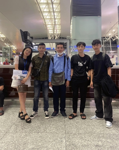 [ HIKARI TIỄN BAY - XUẤT CẢNH ]