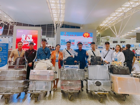 [ HIKARI - TIỄN BAY - XUẤT CẢNH ]