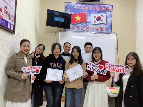 [ LỄ BẾ GIẢNG VÀ TRAO CHỨNG CHỈ LỚP N4C060]