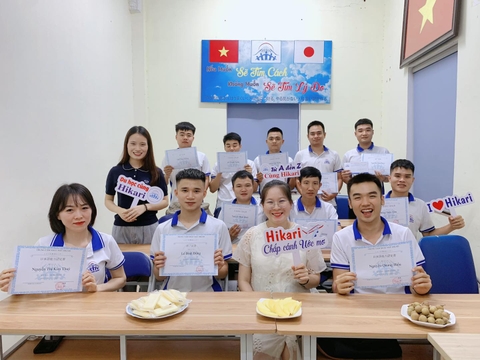 BẾ GIẢNG LỚP N5C104 – HÀNH TRÌNH ĐẦU TIÊN ĐÃ KHÉP LẠI