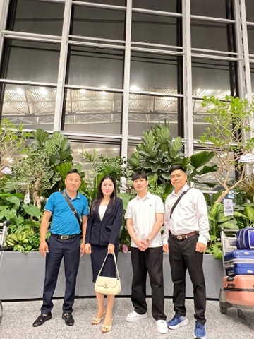 HIKARI TIỄN BAY KỸ SƯ