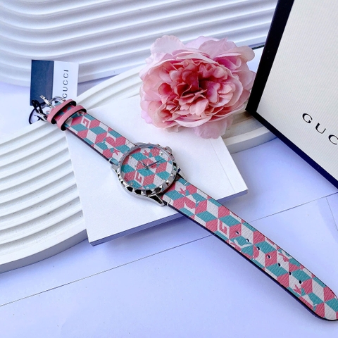 Gucci  G-Timeless |Unisex |Mặt Silver |Dây Da 2 Màu Hồng Xanh |Máy Pin (Quartz) |Size 38mm
