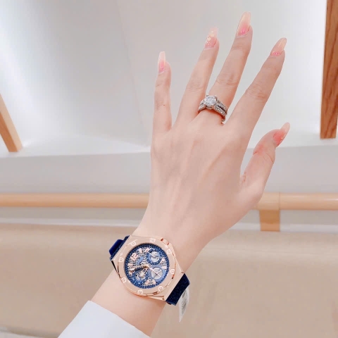 Guess Asteria |Nữ Giới |Rose Gold |Dây Cao Su Xanh Nhũ |Máy Pin (Quartz) |Size 40mm