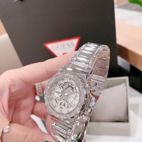 Guess Fusion |Nữ Giới |Đính Đá |Dây Kim Loại Trắng Silver |Máy Pin (Quartz) |Size 36mm