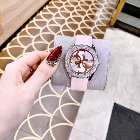 Guess G-Twist |Nữ Giới |Đính Đá |Silver |Dây Silicone Hồng |Máy Pin (Quartz) |Size 38mm