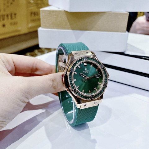 Hublot Geneve |Nữ Giới |Rose Gold |Đính Đá |Dây Silicone Xanh Lá |Máy Pin (Máy Quartz) |Size 34mm