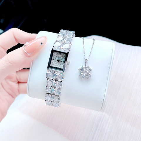 Melissa Mặt Vuông |Nữ Giới |Silver |Lắc Tay Đính Đá Swarovski |Máy Pin (Quartz) |Size 15x19mm