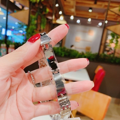 Michael Kors Darci Petite |Nữ Giới |Đính Đá |Dây Kim Loại Silver |Máy Pin (Quartz) |Size 26mm