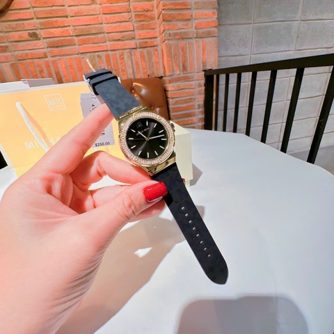 Michael Kors Lennox |Nữ Giới |Vàng Gold |Dây Cao Su Đen |Máy Pin (Quartz) |Size Lớn 37mm