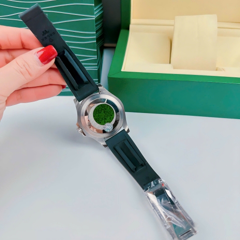 Rolex Yacht Master |Nam Giới |Silver |Dây Cao Su Đen |Máy Cơ (Automatic) |Size 41mm