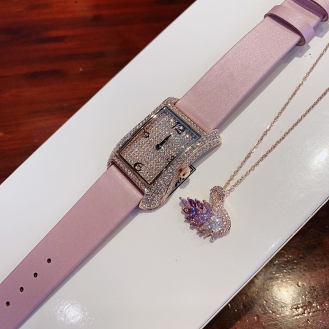 Davena Tựa Hermes |Nữ Giới |Full Đá Rose Gold |Dây Da Tím |Máy Pin (Máy Quartz) |Size 28x40mm