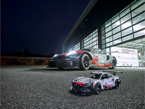 LEGO Technic Porsche 911 RSR Technic™ 42096