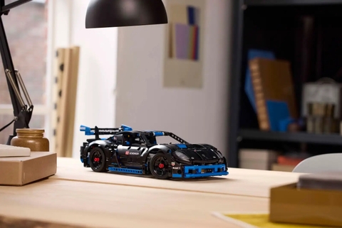 LEGO Technic Porsche GT4 e-Performance Race Car 42176
